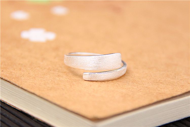 2025 Nuovi arrivi Romantico Grande Rotondo Argento Retro Gioielli di Natale da Donna, Anello per il pollice antico, Anello_voghion.com