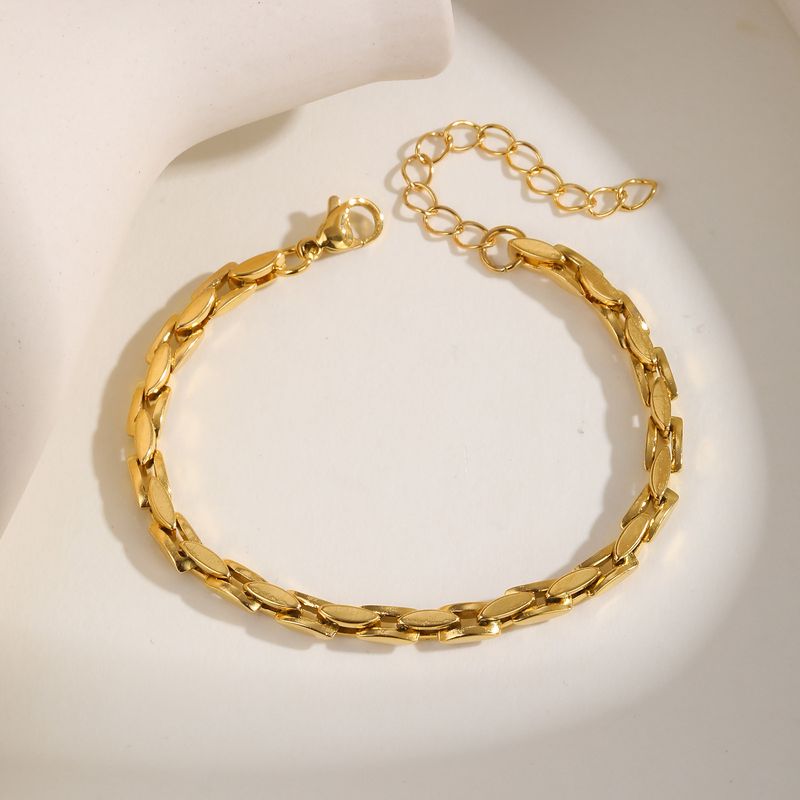 Bracciale da donna in acciaio inossidabile dorato con catena, bracciale minimalista geometrico fatto a mano, cinturino regolabile impilabile alla moda per l'uso quotidiano._voghion.com