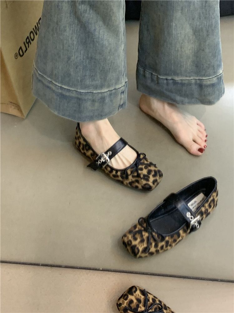 Chaussures Mary Jane plates à bout carré pour femmes, nouvelle collection automne 2025, avec nœud papillon et boucle de ceinture argentée_voghion.com