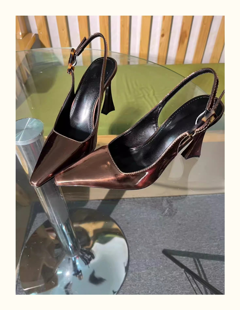 Park Caiying Rose-Toe-Sandalen für Frauen 2024 Frühling neue spitze Zehenrückseite leere Schuhe Lackleder Stiletto sexy High Heels_voghion.com