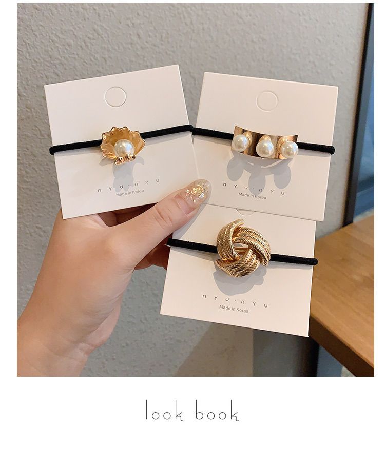 Instagram Carino e dolce piccolo cerchietto in pelle annodato a cerchio per capelli, cerchietto semplice in lega in stile foresta, maglia di perle rossa_voghion.com