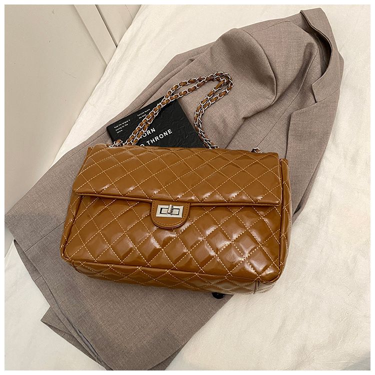 High end diamond grid chain light luxury, fragrance style, 2024 trendy embroidery thread, fashionable commuting single_voghion.com