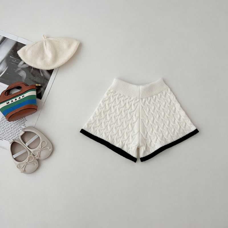 Koreanische Kinderkleidung Kinder V-Ausschnitt Pullover Mädchen Baby Pullover Pullover Gestrickte Shorts Zweiteiler Mädchen Strickanzug_voghion.com
