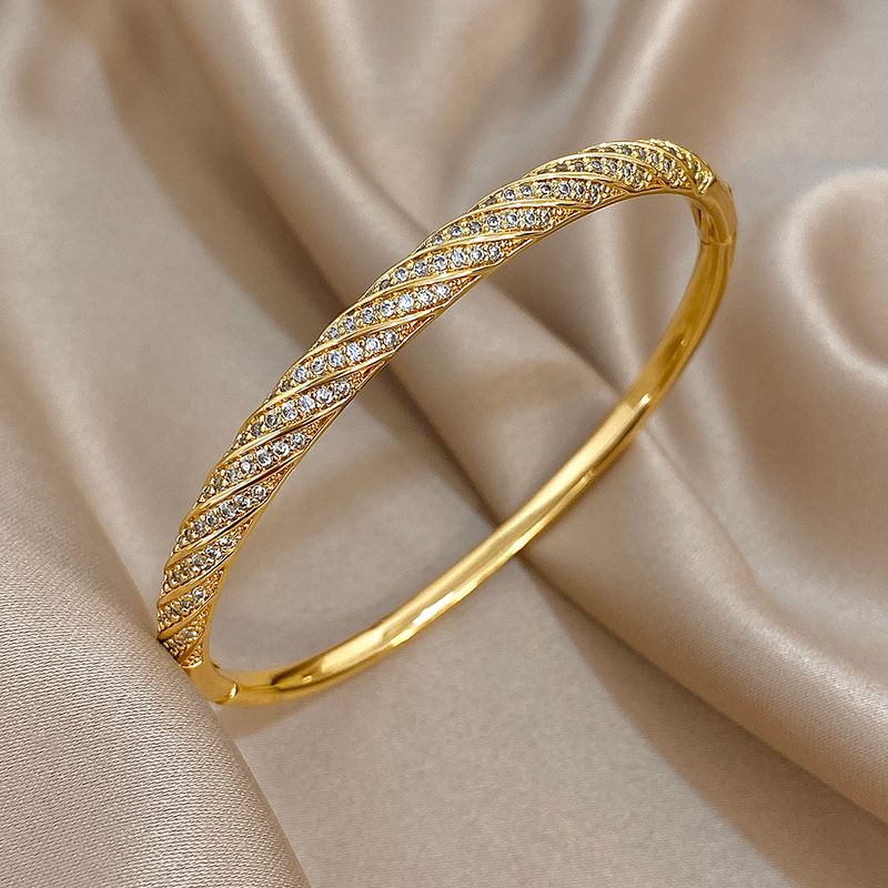 Luxury Twisted Micro Inlaid Zircon Cuff Bracelets For Women Fashion Gold Plated Copper Stacked Bangle Bracelet Jewelry Gifts_voghion.com