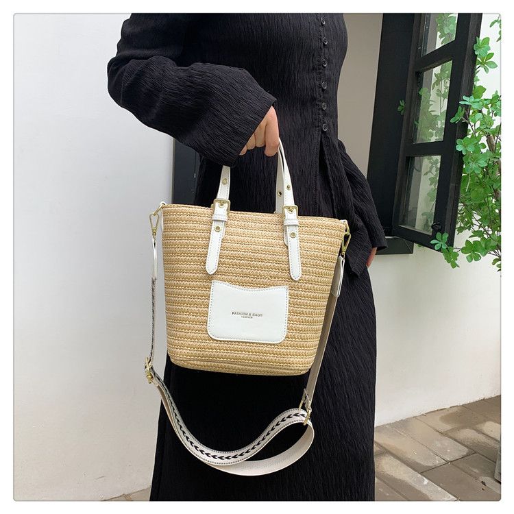 Borse a tracolla femminili a spalla in paglia intrecciata per le donne 2023 Designer Secchiello Borse da spiaggia estive Borsa da viaggio Shopper_voghion.com