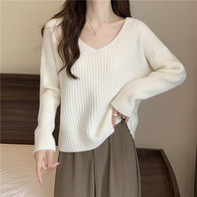 Suéter feminino verde de veludo com decote em V, estilo solto e descontraído, camisa de base macia e quente, outono e inverno, estilo Hong Kong_voghion.com