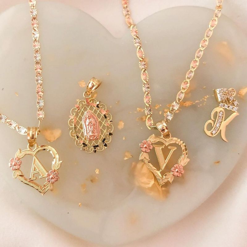 2025 New Arrivals GOLD PLATED CUSTOMIZED HEART FLOWER INITIAL LETTER PENDANT WITH FIGARO CHAIN 24" 4MM Name Necklace Heart Valentines Day_voghion.com