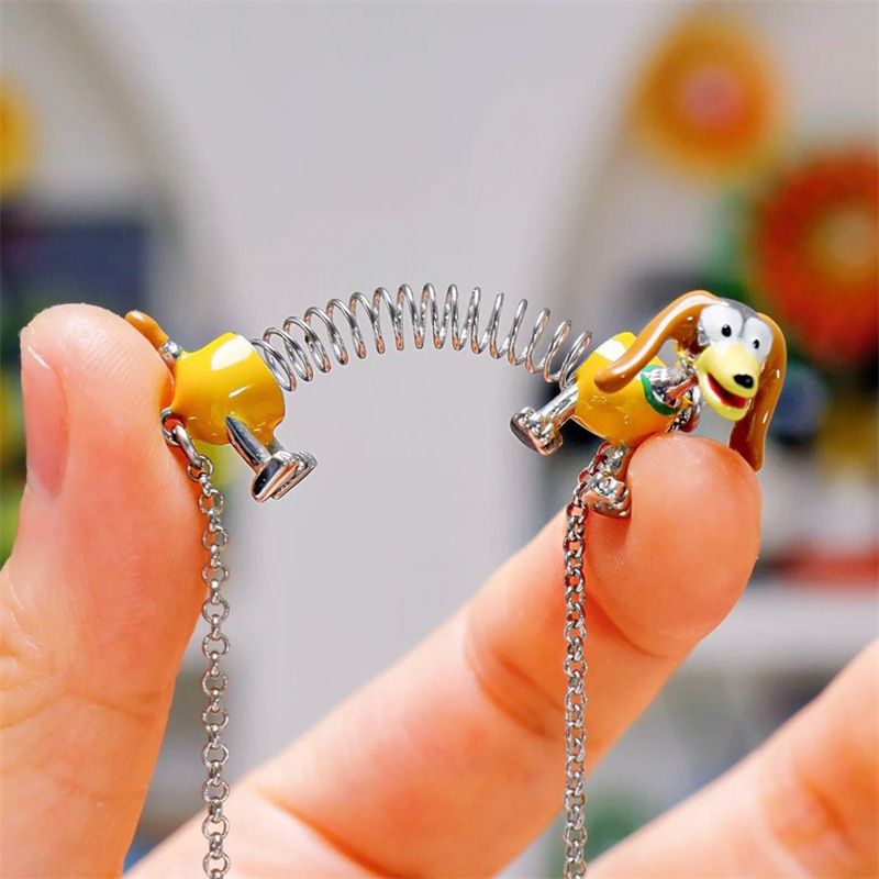 Neue persönliche Halloween-Halskette, vielseitiger, kreativer Gothic-Totenkopf-Fledermaus-Anhänger, Schlüsselbeinkette, Halloween-Geschenk_voghion.com