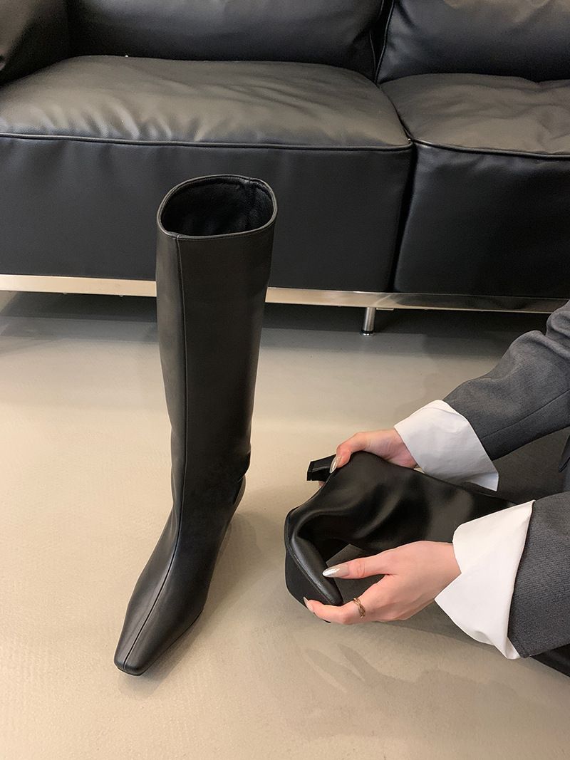 Chaussures pour femmes, bottes rétro, printemps, nouveau tube large, bottes de chevalier en cuir souple pour femmes, bottes fines à talon bas, pas au-dessus du genou_voghion.com