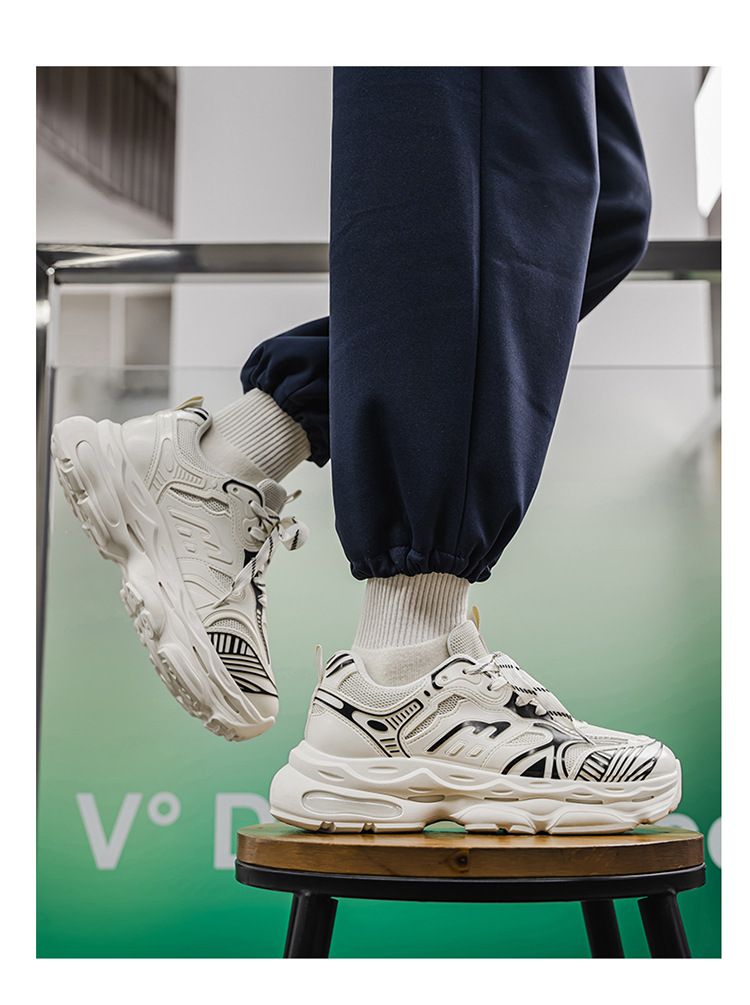 2025 Frühjahr Neue Atmungsaktive Mesh-Sneakers Für Herren Trendy Vielseitige Casual Dad-Schuhe Mit Dicken Sohlen_voghion.com