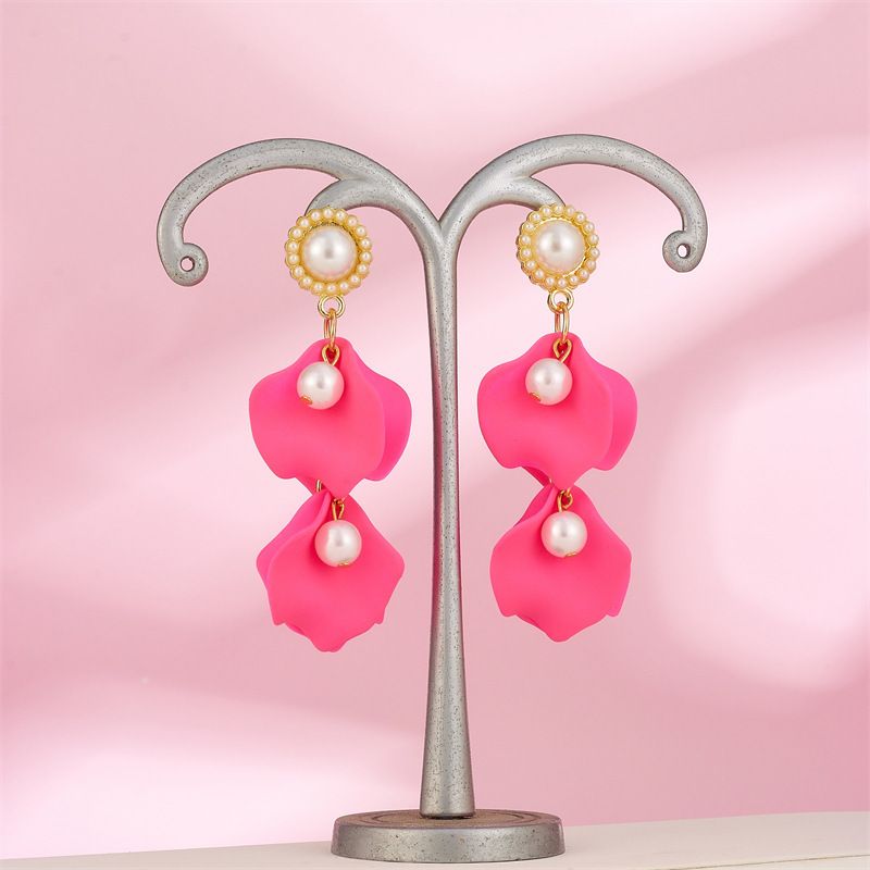 retro style Pearl petal earrings original design earrings_voghion.com