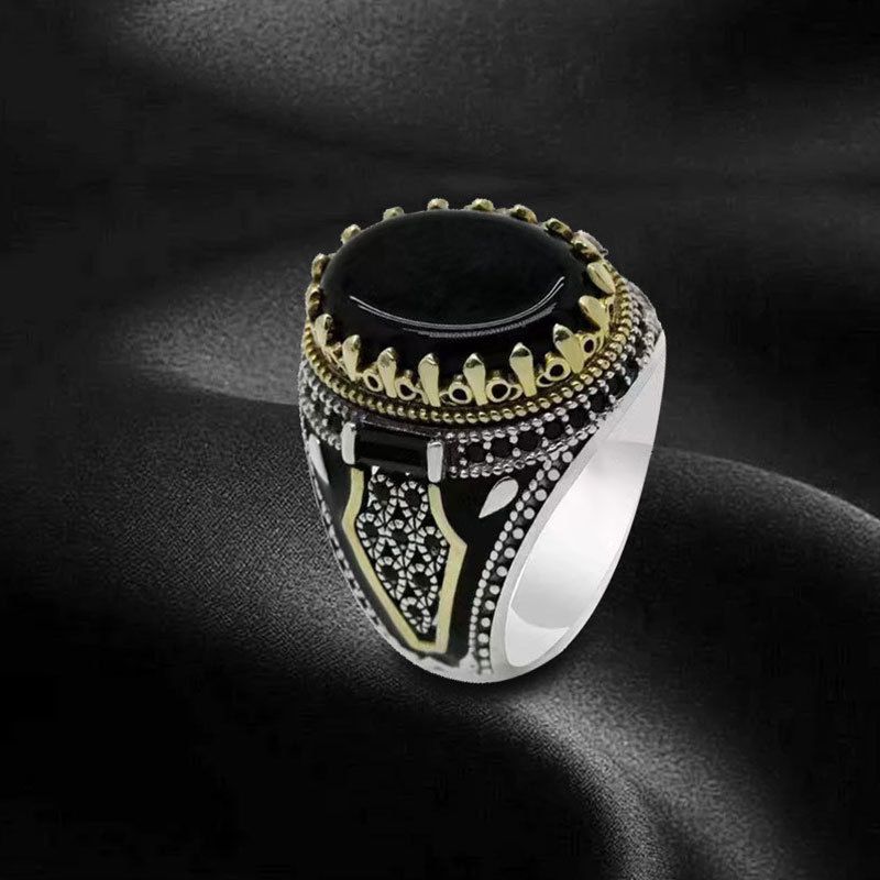 Totem Pattern Zircon Ring For Men Punk Dark Gothic Cool Style Fashion Jewelry_voghion.com