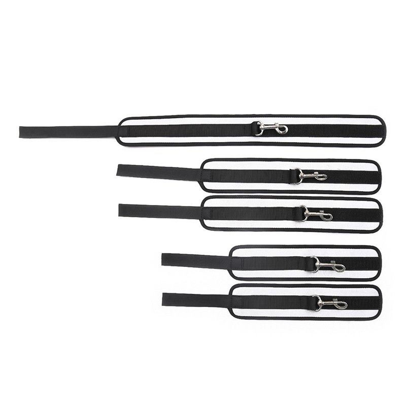 LuvBox SM Manette per fissaggio forzato Giocattoli sessuali Fissaggio cosce Gambe divise Facile apertura delle gambe Legatura Restrizioni Strumenti per coppie_voghion.com