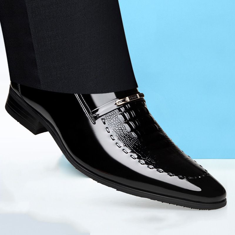 Scarpe da uomo in pelle con punta a punta, vestibilità slim, versatili, extra large, con motivo coccodrillo, di qualità imbattibile._voghion.com