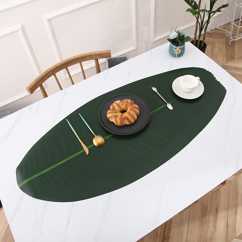 Umweltfreundlicher Tischläufer aus Bananenblättern – biologisch abbaubarer PEVA-Stoff für Boho- und modernes Essen (106 x 46 cm, tropisches Grün)_voghion.com
