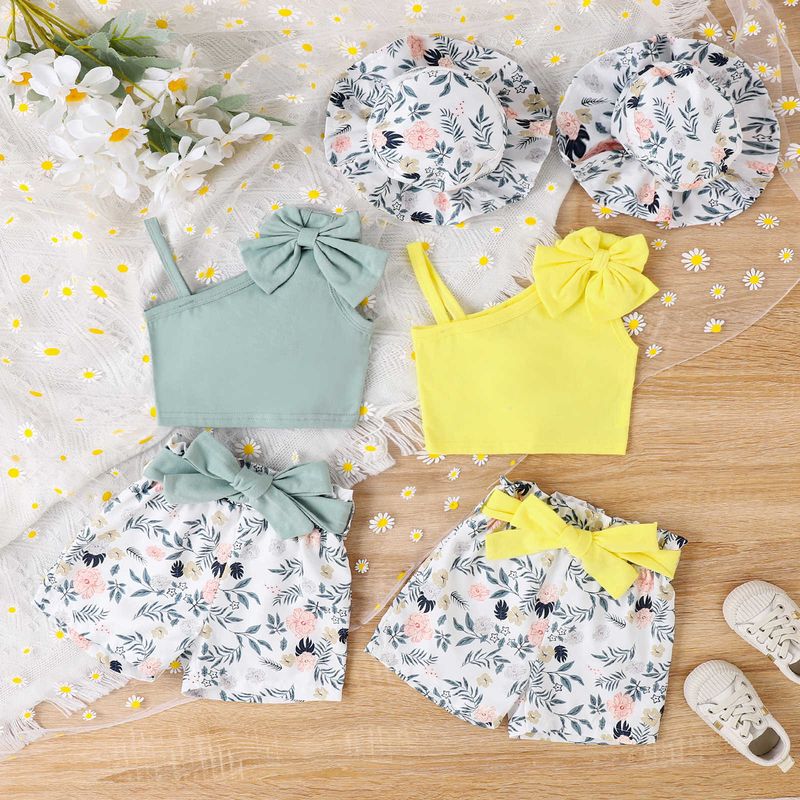 Summer small and medium-sized children's with diagonal shoulder suspender bow top, printed shorts, hat, girl's three_voghion.com