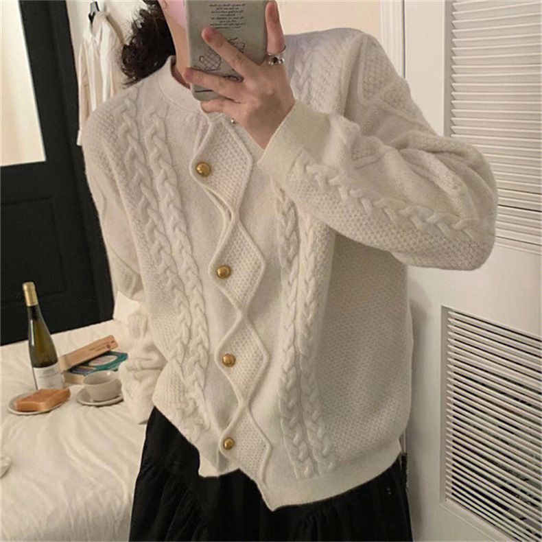 Vêtements pour femmes Style paresseux torsion irrégulière légère luxe coréen rétro cardigan pull femme printemps nouveau style haut pull tricoté_voghion.com