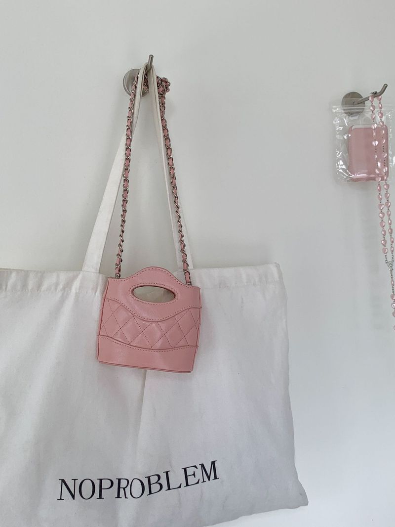 Mini Bag For Women Fashionable Crossbody Headphones Lipstick Mini Niche Rhombus Bag One Shoulder Small Style Chain Bag_voghion.com