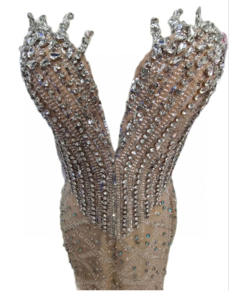 Elegante abito da sera aderente con scollo a V e paillettes perline per donna - Splendido abito da sera per cocktail e eventi formali_voghion.com