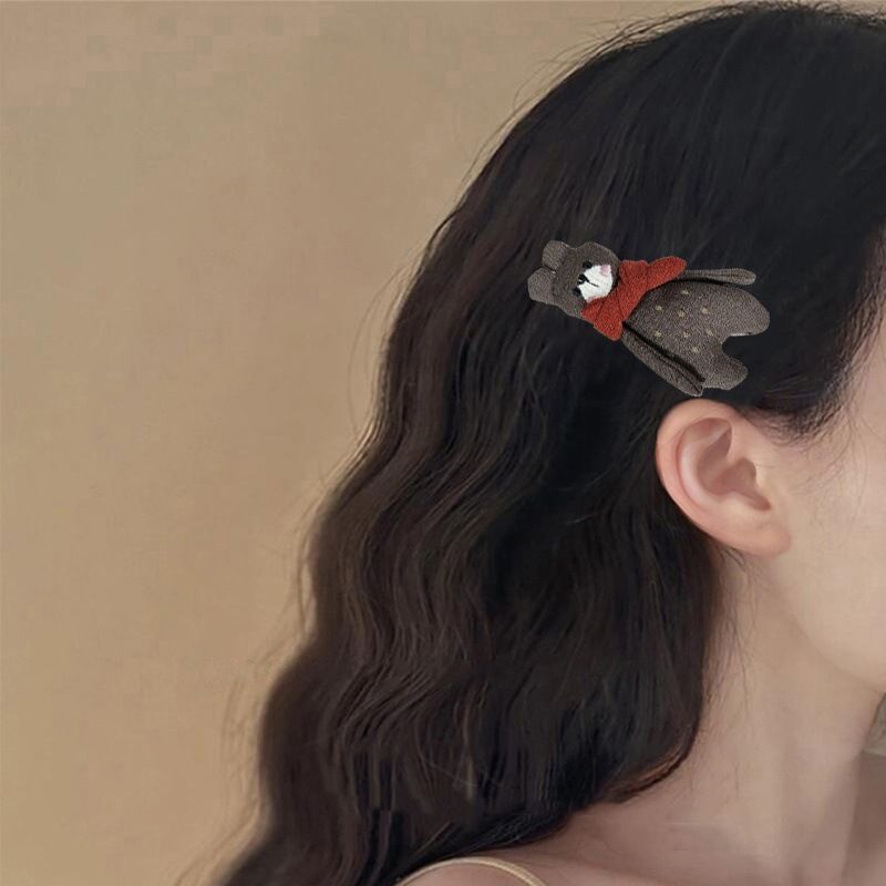 Accesorio para el cabello de niña con diseño de oso de dibujos animados de tela estilo coreano, con flequillo, con forma de corazón_voghion.com