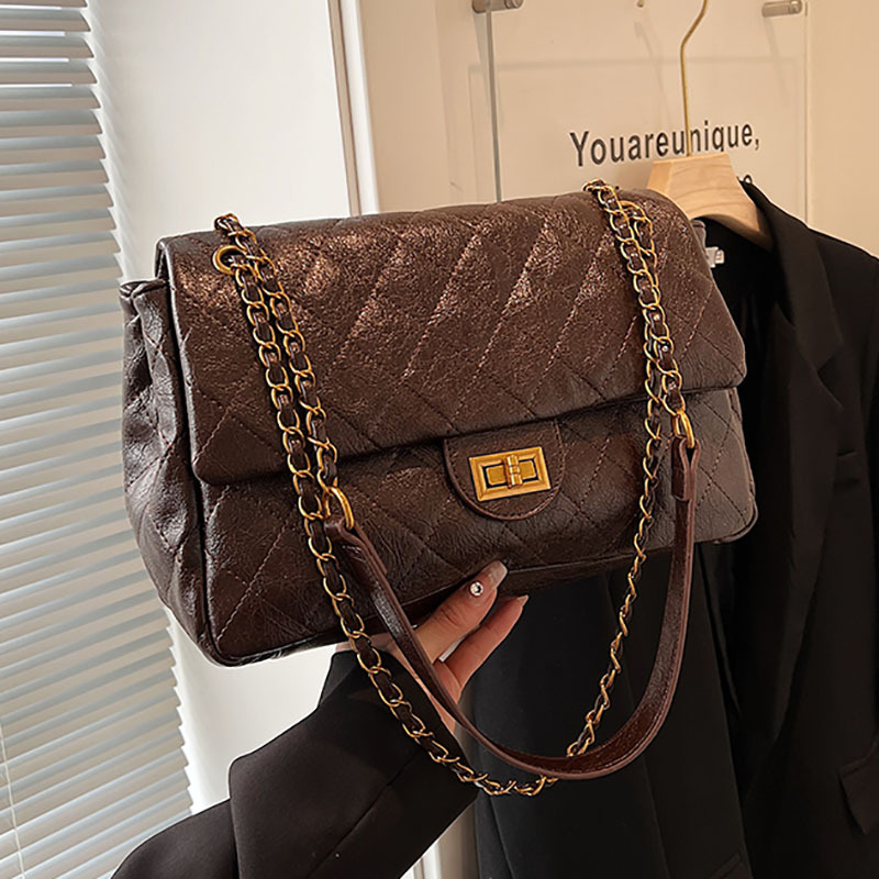 Lingge Embroidered Thread Large Capacity for Women 2024 New Popular Versatile Chain Crossbody Fashion Shoulder Bag_voghion.com