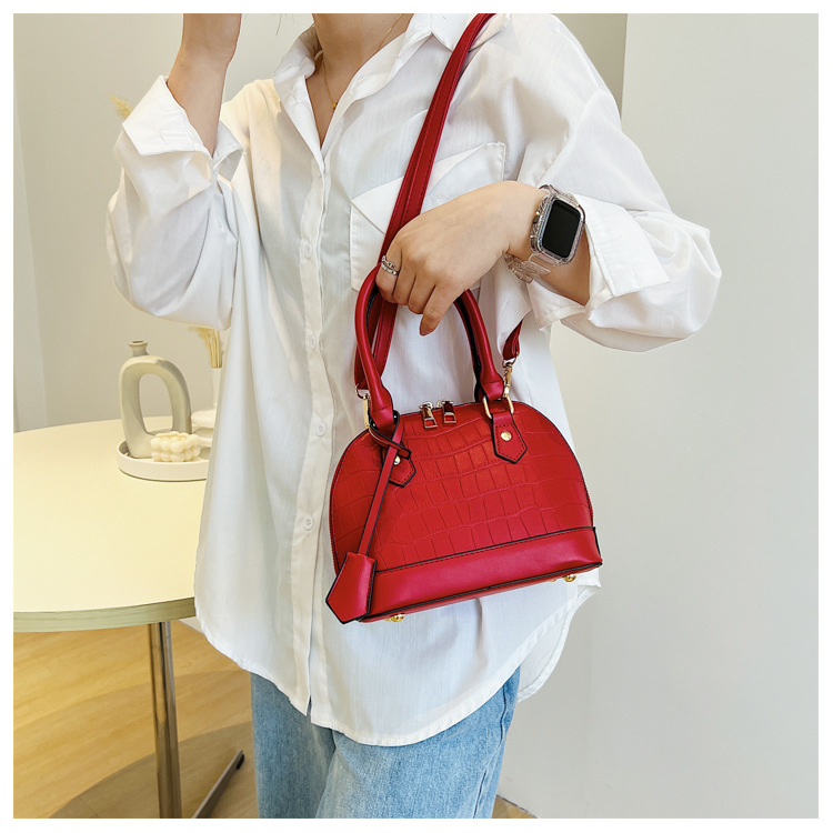 Versione coreana della nuova borsa a tracolla moda retrò da donna con texture in pietra di tendenza_voghion.com
