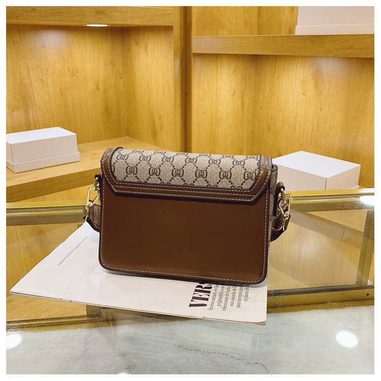 Borsa da donna a tracolla versatile di alta qualità autunno/inverno 2024 nuova moda a tracolla piccola quadrata alla moda Instagram_voghion.com