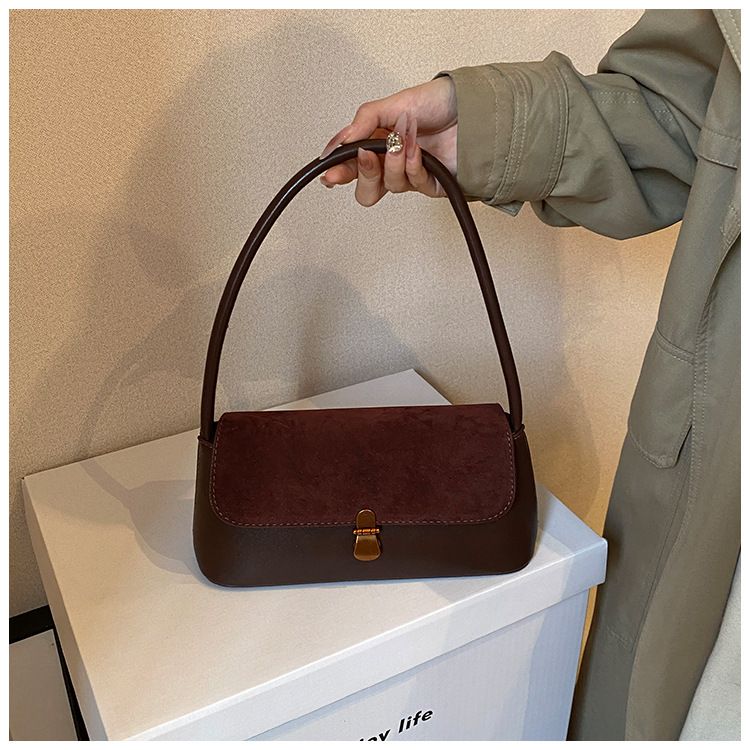 Matte underarm high-end women's 2024 leopard print patchwork shoulder bag, fashionable and personalized handbag_voghion.com