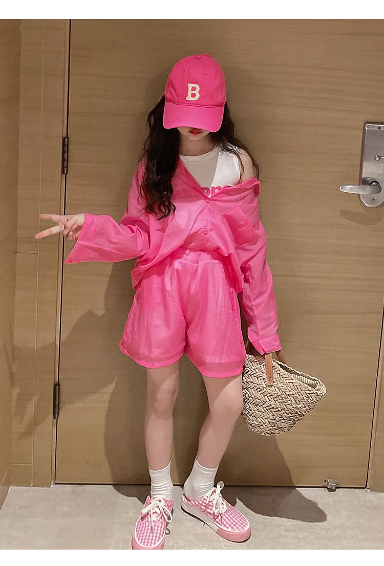 Fille Été 2025 Nouveauté Filet Rouge Style Océan Protection Solaire Vêtements Gilet Intérieur Short Décontracté Enfants Trois Pièces_voghion.com