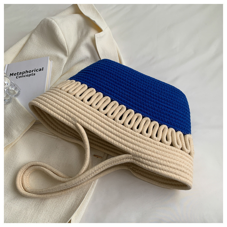 Ühe õlaga õõnestatud puuvillase niidiga uus suvine suure mahutavusega prantsuse õlgedest kootud kott, mereäärne puhkusereisi rannakott_voghion.com