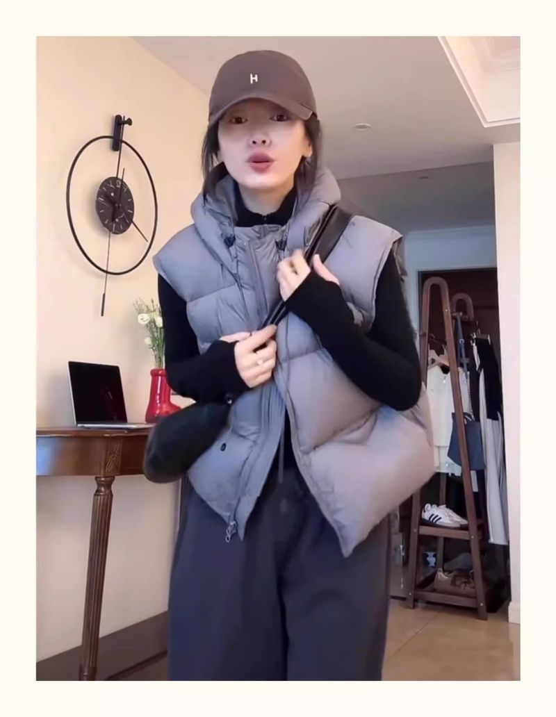 Kort wit eendendons vest met capuchon voor dames, winter 2024, nieuw, losvallend, hoogwaardig, slankmakend, petite vest_voghion.com