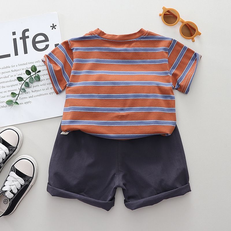 2024 neuer Sommer Rundhalsausschnitt gestreifte Kurzarm für Mädchen Jungen koreanische Shorts und zweiteiliges Set für Kinder_voghion.com