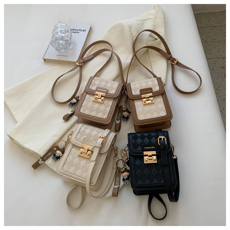 Borsa per cellulare Borsa da donna 2023 Nuova nicchia Borsa da donna Borsa a tracolla Borsa piccola all-match di lusso leggera a contrasto di colore_voghion.com