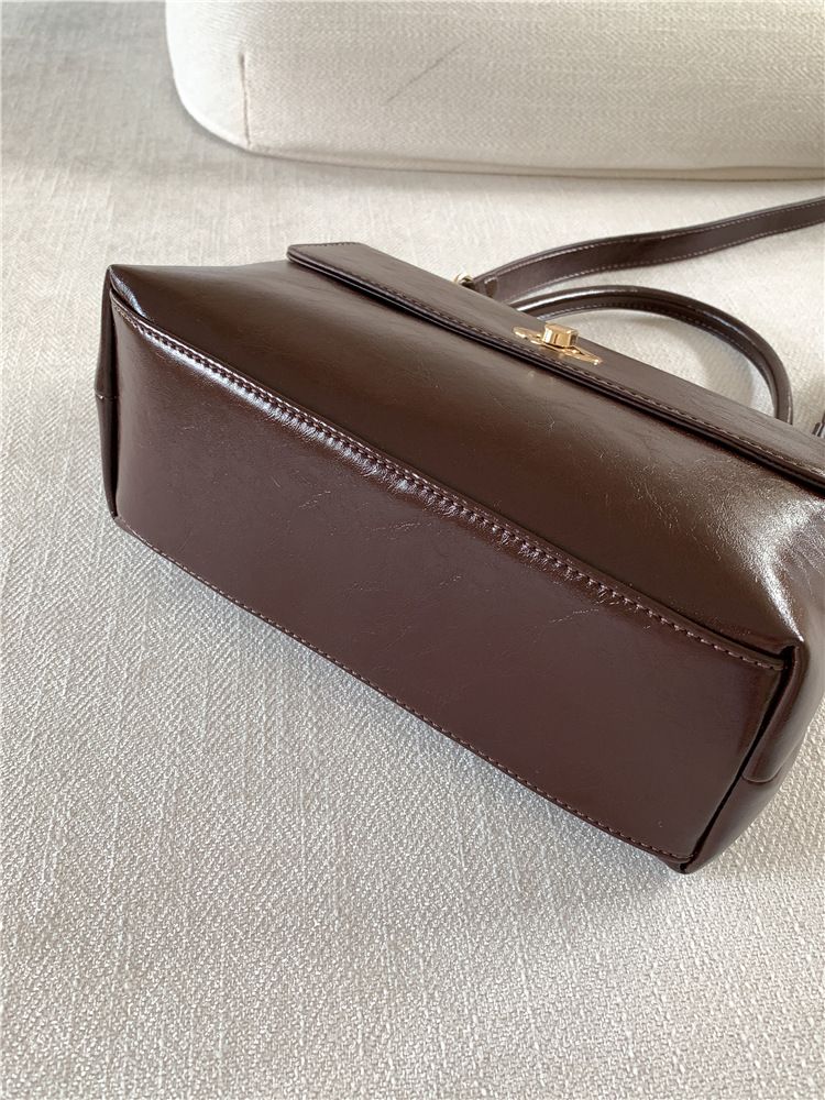 Borsa a tracolla con patta a forma di nicchia, moda di alta gamma, stile minimalista e compatto_voghion.com