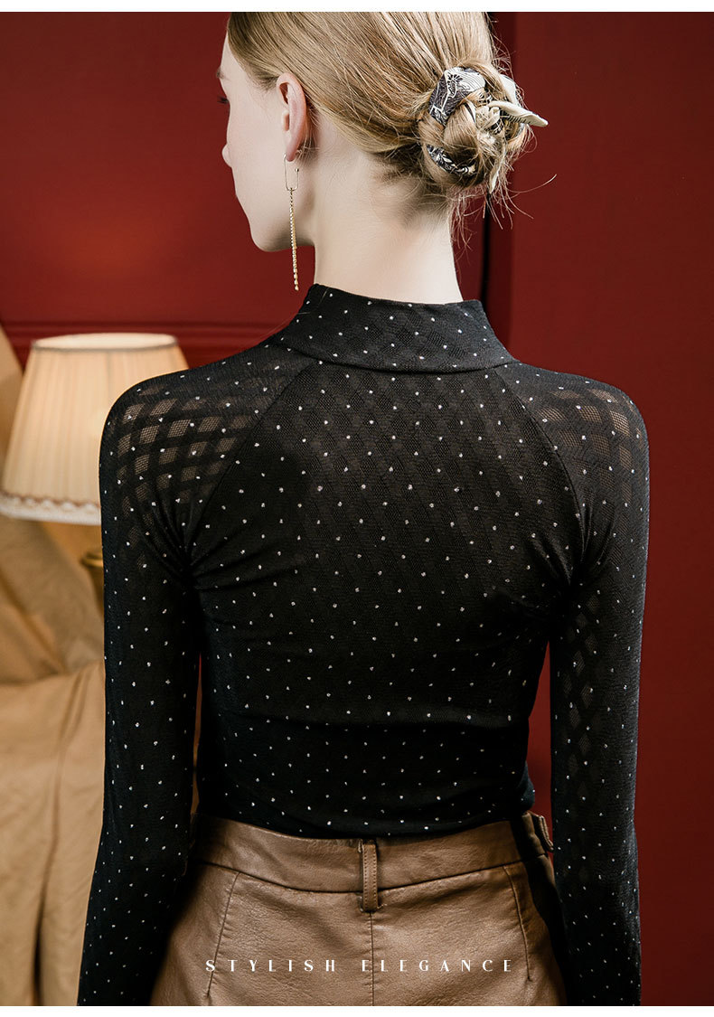 Mezzo dolcevita da donna sottopelo in pizzo caldo con diamanti scavato con una camicetta in stile straniero_voghion.com