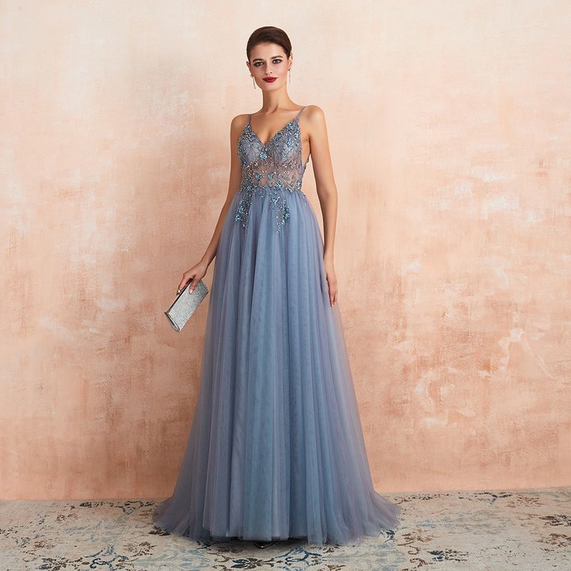 Vêtements pour femmes nouvelle robe de soirée longue sexy en tulle à col en V pour le printemps et l'été_voghion.com