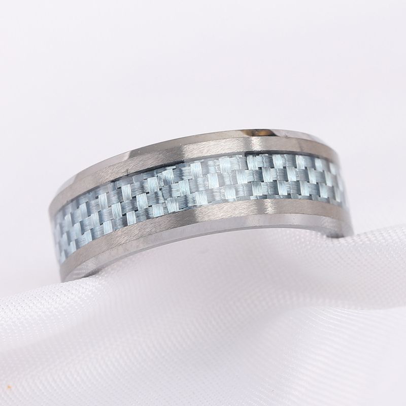 Anello alla moda da 8 mm di larghezza in tungsteno e fibra di carbonio per uomo in più colori_voghion.com