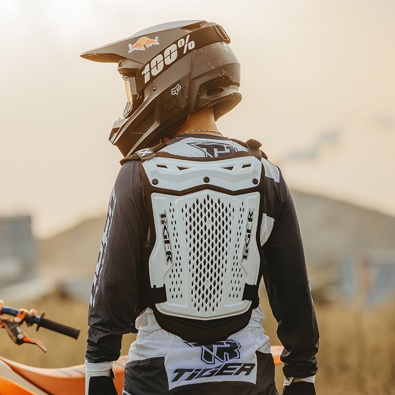 Profesionální zadní kryt pro terénní motocykly_voghion.com