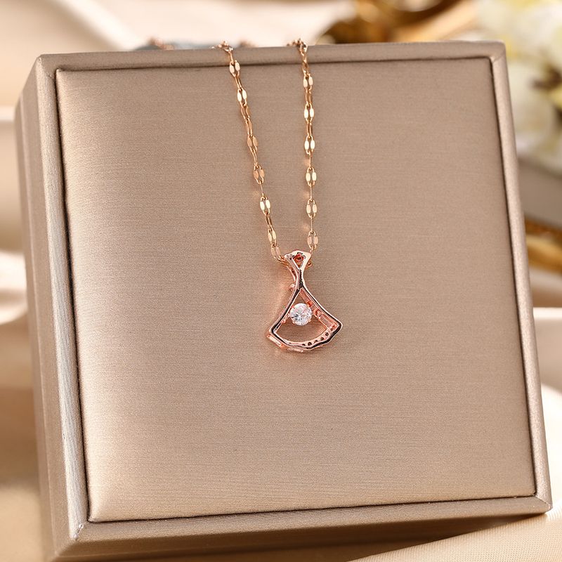 live Broadcast Titanium Steel Necklace Women's Smart, Fan-shaped Beating Heart Light Luxury Pendant Small Number_voghion.com