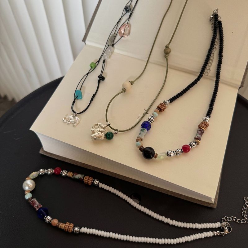 Elephant Pendant Necklace Female Hand-woven Colored Natural Stone Neck Chain Light Luxury Niche New Chinese Beaded Sweater Chain_voghion.com