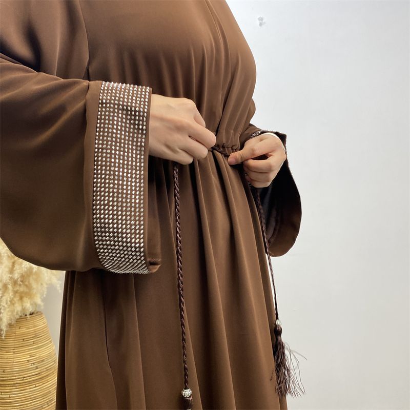 Ramadan moslim vrouw jurk vooraan rits verborgen riem Dubai abaya mouwen met zilveren rand ontwerp Marokkaanse kaftan koninklijke vrouwen rood_voghion.com