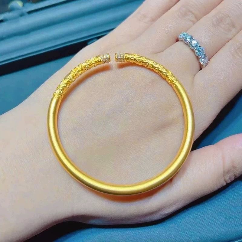 Gold shop same style ancient sand gold hoop Ruyi auspicious cloud pattern diamond solid open fashion bracelet long-lasting color_voghion.com