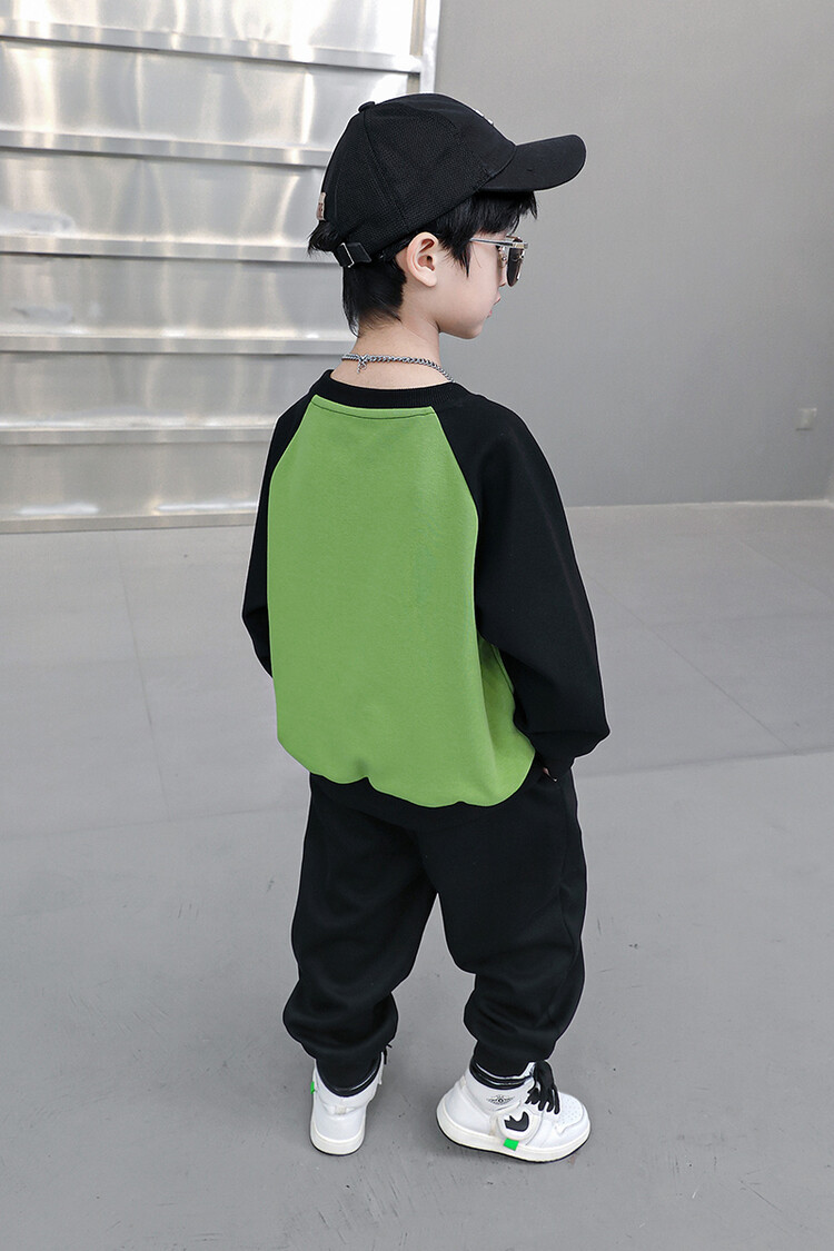 Cartoon Color Block 2023 Spring and Autumn New Children's Sports Sweater Two piece Set for Boys' Fashionable_voghion.com