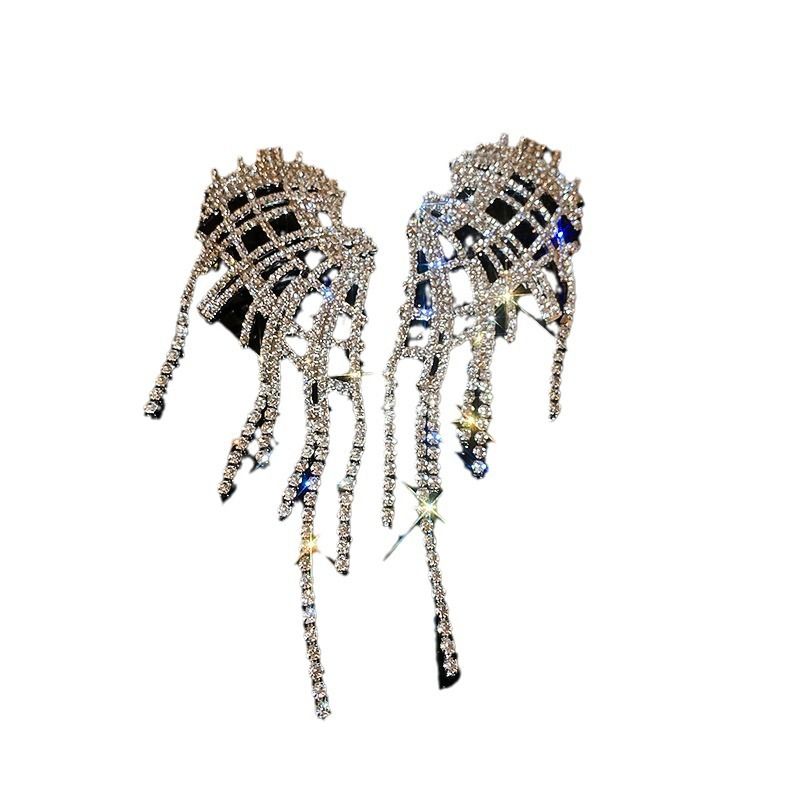 Silver Needle Artificial Pearl Full Diamond Triangular Geometric Tassel Light Luxury Fashionable Earrings, Niche_voghion.com