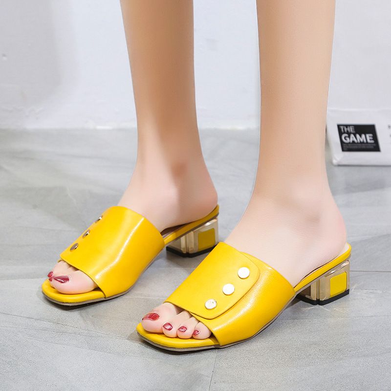 Sommermode Slope für Damen Minimalistische Sandalen mit quadratischem Kopf und dickem Absatz_voghion.com