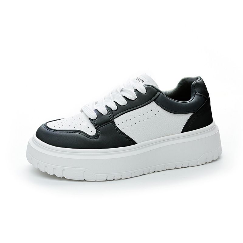 White Plus Size 41-43 Genuine Leather Sneakers Thick Wide Feet Women's Soft Sole Comfortable Flat Shoes_voghion.com