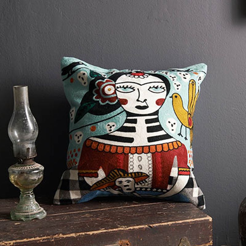 Factory direct high-grade cotton towel embroidery sofa pillow case flower and bird cotton embroidery cushion gift customization_voghion.com