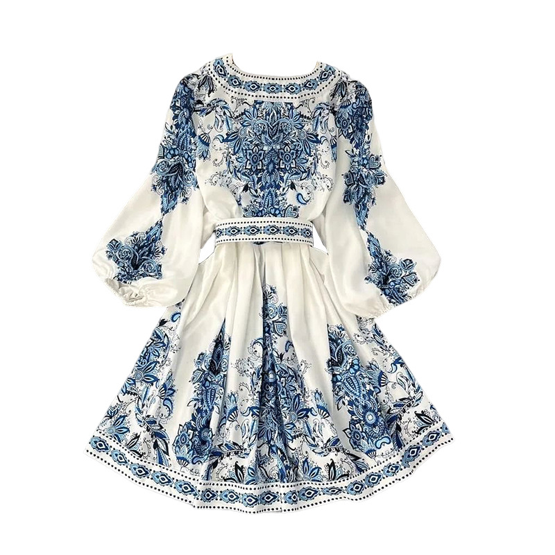 Damenmode-Kleid mit V-Ausschnitt und langen Ärmeln im Bohemian-Stil_voghion.com