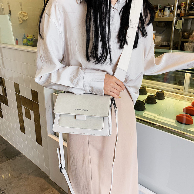 2023 New Style Ladies Bags Fashion Shoulder Bags Casual Messenger Bags Frosted Fabric Ladies Bags Mobile Phone Bags Small Bags_voghion.com