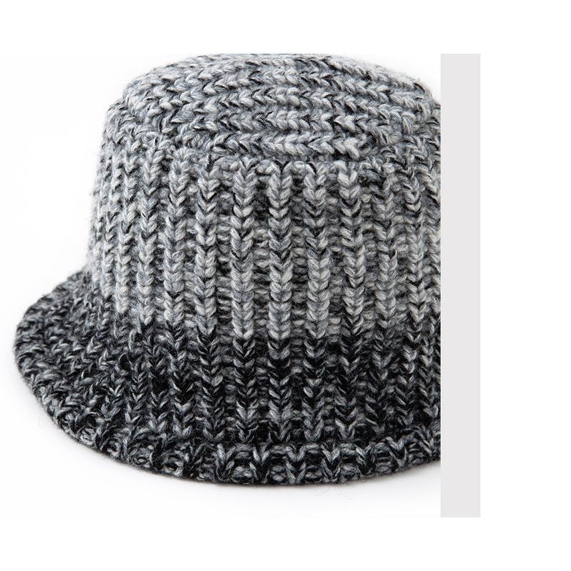 Pull en laine tricoté, version coréenne du réseau de personnalités de la mode, homme rouge littéraire, avec chapeau bob, nouvelle collection hiver 2025_voghion.com